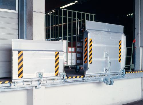 Hinged bridge with spring compensation