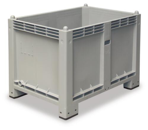 Large container with 550 liter capacity