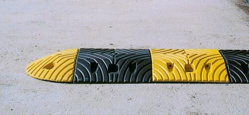 Moravia Speed bump TOPSTOP for speeds <10 or <20 km/h