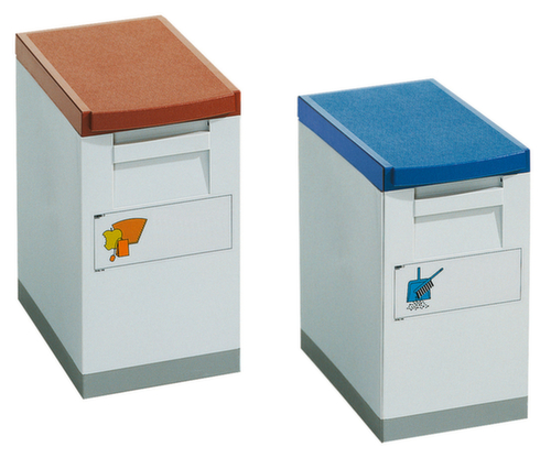 Recyclables collection box with 15 liter capacity
