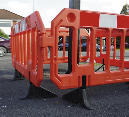 Moravia Barrier grille MORION with reflective strips, height x width 1000 x 2000 mm
