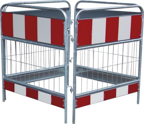 Schake Manhole guard