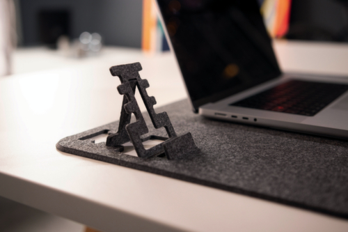 Durable Desk pad EFFECT made from recycled PET felt