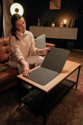 Durable Desk pad EFFECT made from recycled PET felt