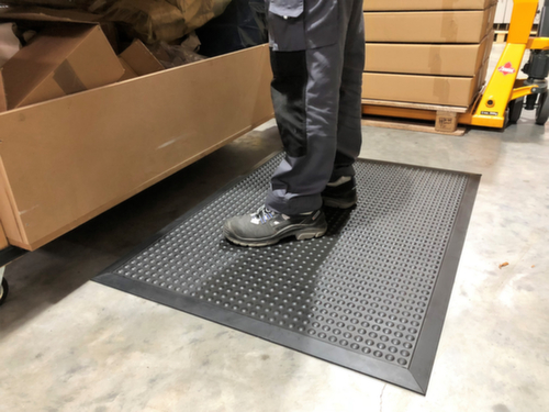 Workplace mat BUBBLE Rub made of natural rubber