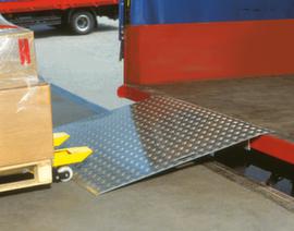 Drive-over bridge with grip holes