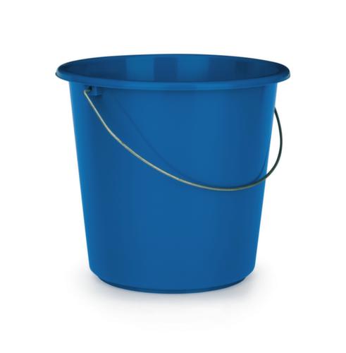 Bucket with handle