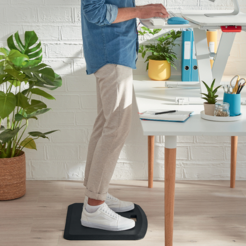 Leitz Compact anti-fatigue mat Ergo Cosy, length x width 558 x 457 mm