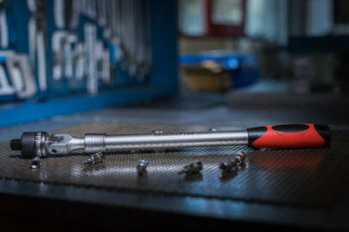 GEDORE R60110009 2-component articulated telescopic ratchet 1/2 430-580 mm