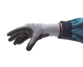 Pimpled gloves