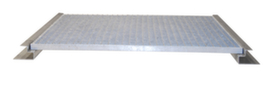 Grid shelf for gas cylinder depot