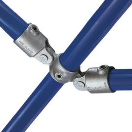 Cross connector with 1 center passage + 2 outlets