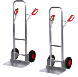 VARIOfit Aluminum box truck with extra-large bucket