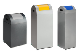 VAR Recyclable waste collector with insertion flap