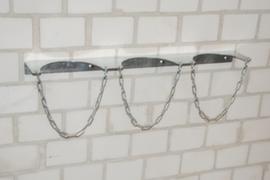 Bauer Gas cylinder wall bracket GWH with safety chain