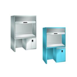 LISTA PC station with roller shutter