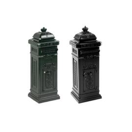 Nostalgic free-standing letterbox