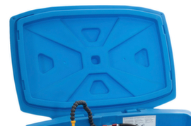 Lid for cleaning table
