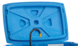 Lid for cleaning table