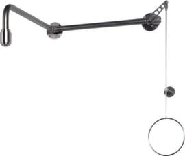 Body shower with flow regulator